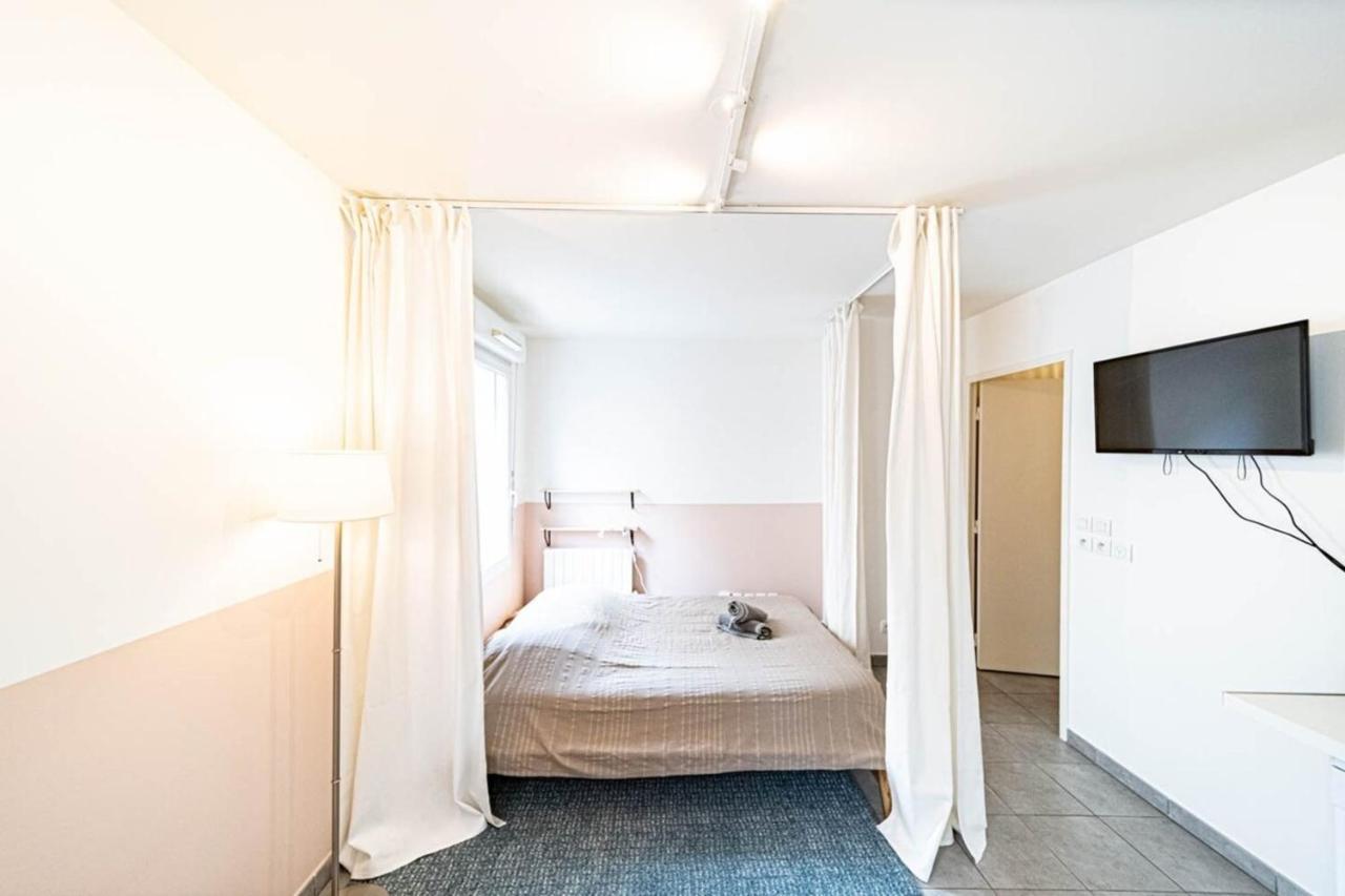 Le Petit Montel- Studio Avec Garage-Metro Valmy Lyon Luaran gambar
